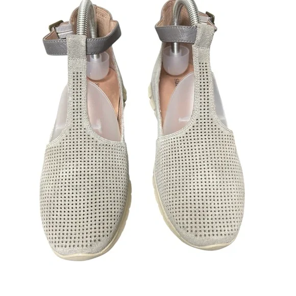 SUNDANCE Gray‎ Ankle Strap Perforated Flats T Strap 37 - Picture 2 of 6